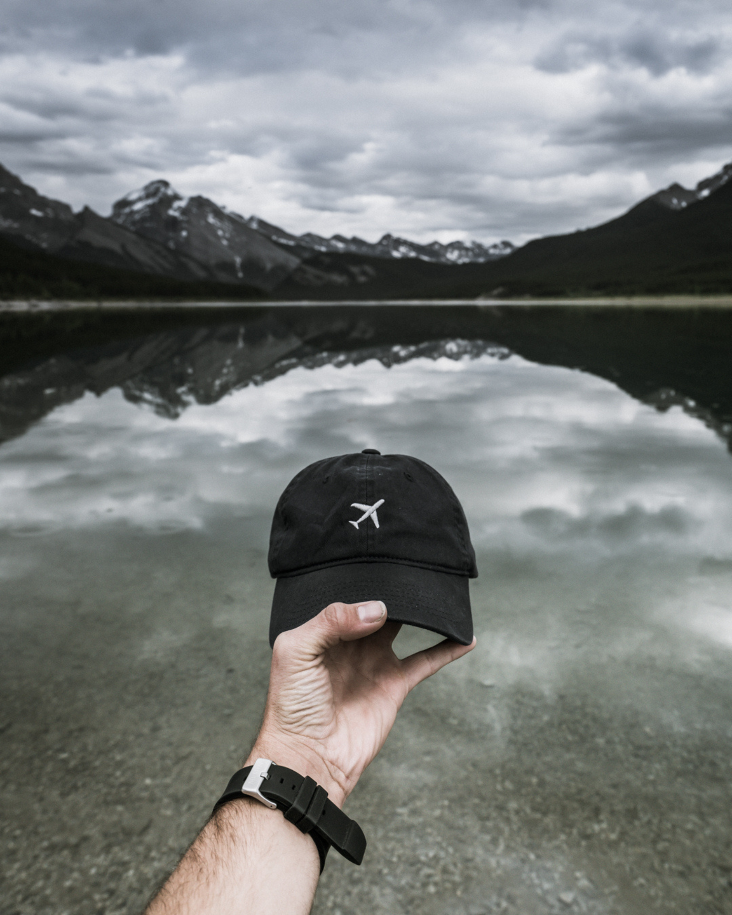 Black Plane Cap